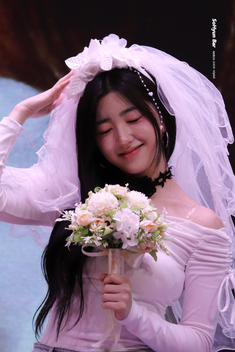 240602

👰‍♀️

#트리플에스 #tripleS 
#박소현 #ParkSoHyun #朴昭玹
#소현 #SoHyun #밥보단소현