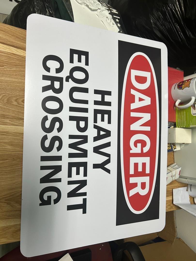 SekayiTigere's tweet photo. Custom mugs, signages, embroidery, tshirt printing … 
All this and more available at @GISETO1 

For orders: 0973368028 https://t.co/82jvXdGyqT