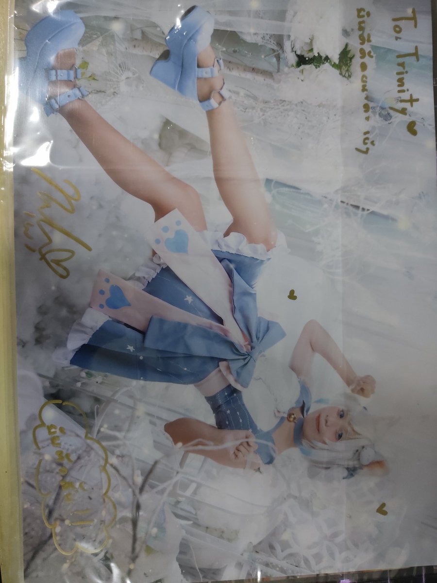 Trinity28410's tweet photo. ได้เจ้าแง้วบอทมาแล้วววว ขอบคุณ @miniamecosplay สำหรับกาชานะค้าบ #JiruBug https://t.co/QmZcqjZZzD