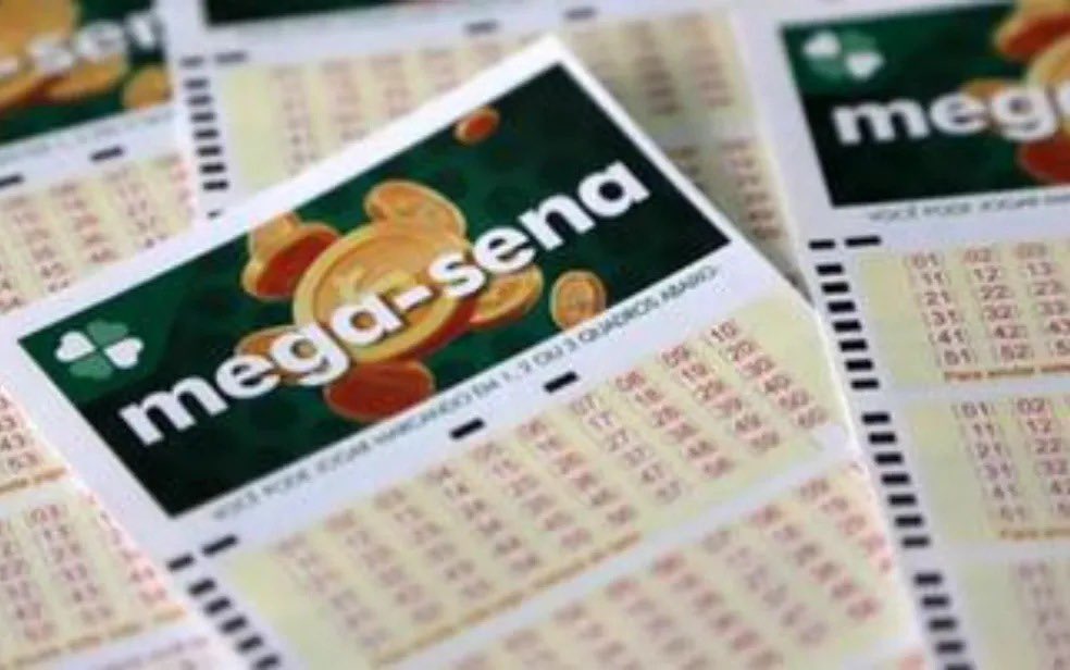 g1goias's tweet photo. Mega-Sena: bolão e mais três apostas em Goiás levam juntos mais de R$ 274 mil ==> https://t.co/ArSaE4P8yE #g1go #economia #loteria #megasena #bolão #sortudos #apostas https://t.co/3Q90d97gIT