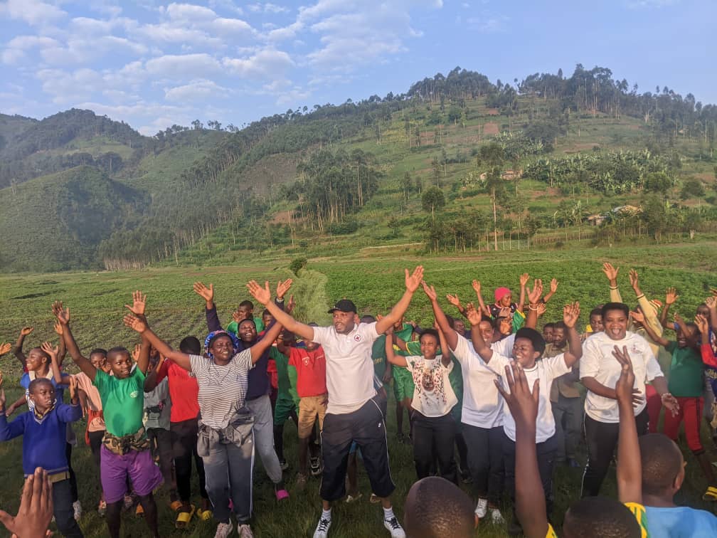 SIPORO NI UBUZIMA.Uyu munsi ku bufatanye na@Inama y'Igihugu y'Abagore twakoze siporo iryoshye cyane.Dukomeze dukore siporo turwanye indwara zitandura.
@Bweyeye ubwitabire bwari bushimishije cyane.
<a href="/RwandaWest/">Western Province I Rwanda</a> 
<a href="/RusiziDistrict/">Rusizi District</a> 
<a href="/DrKibiriga/">Dr. ANICET KIBIRIGA</a>