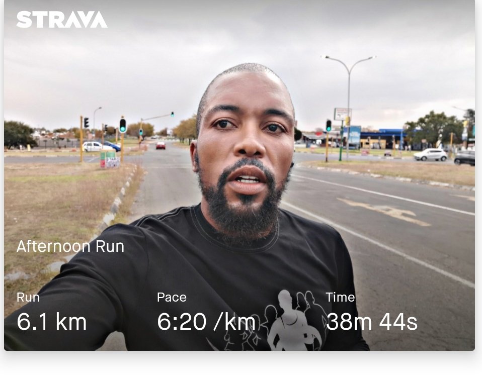 Baba_ka_Peanut's tweet photo. It’s a RUNderful life.
#Afternoonrun🏃🏾#JuneMiles😌#OutdoorAdventures 🏞️ #Consistency🤌🏽#MeVersusMe😤 #Runderful 🙃 https://t.co/QOesioTD3W