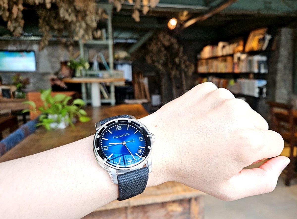 hiroshima_watch's tweet image. 朝からカフェモーニング→別のカフェコーヒーでした
#code1159