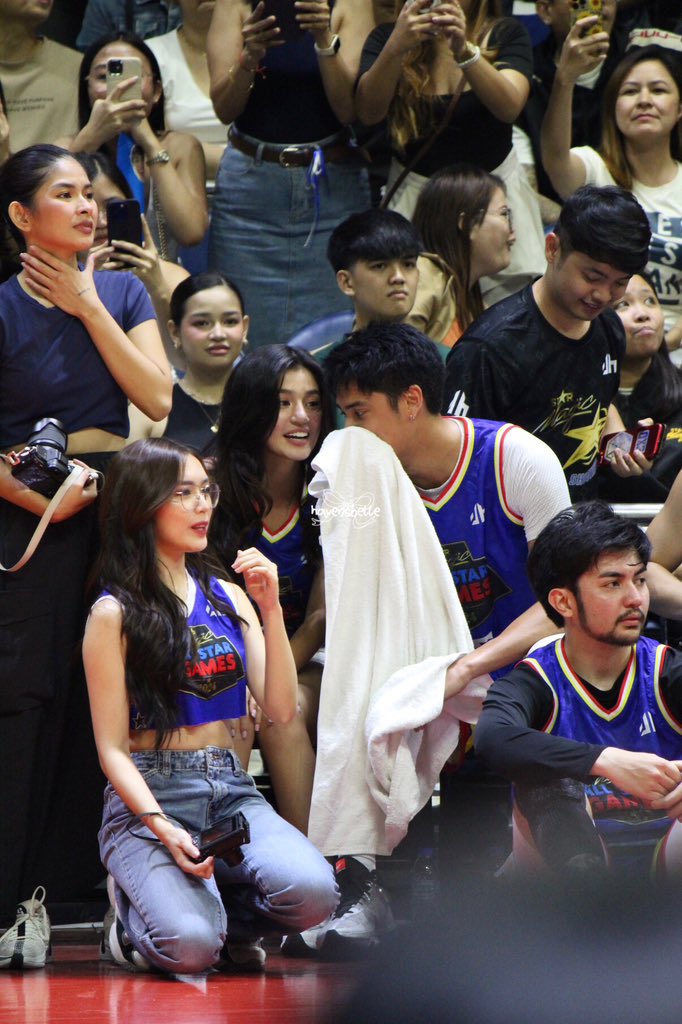 240602 Star Magic All Star Games

Our #DonBelle! ✨

GAME ON DONNY

#DONNYOurBestPlayer
#BringItOnDONBELLE 
#DonnyPangilinan #BelleMariano