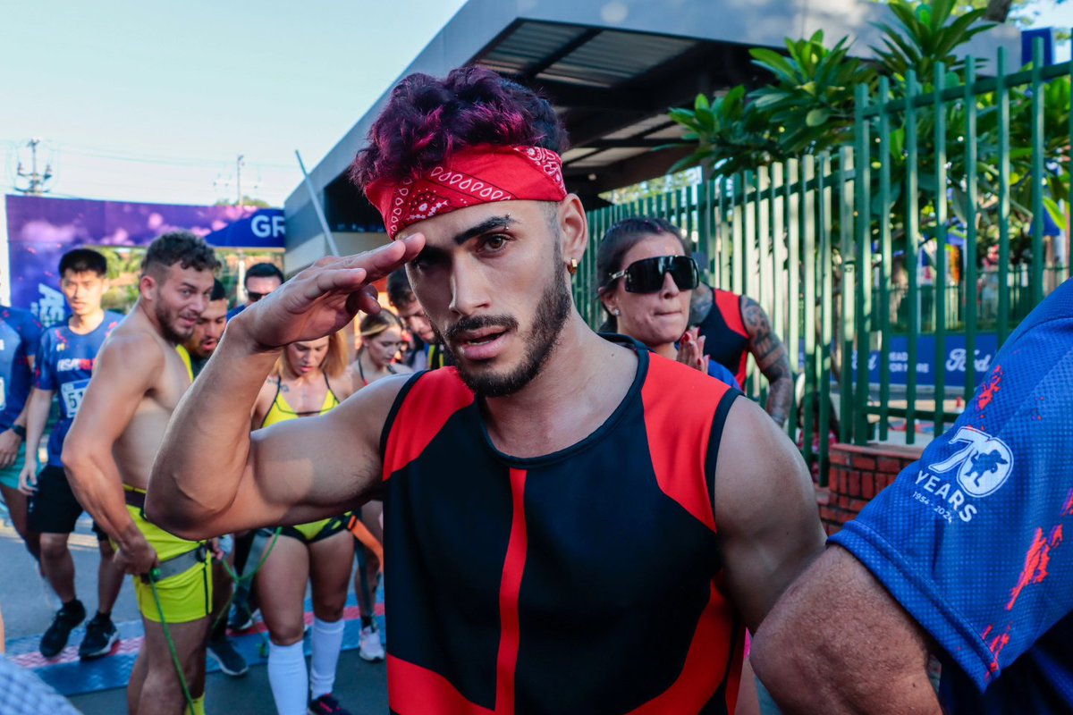 Calle_7PY's tweet photo. ¡LO LOGRARON! 🤩
¡¡Los gladiadores llegaron a la meta!! 👊😎 y hoy ¡¡TODOS SOMOS #ASARun!! 🏃♂️🏃♀️
#SPARKTHETRACK #Calle7Py #revolucionandojuntos https://t.co/gvf4NSweRe