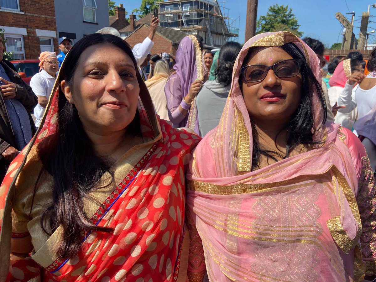 QPCOBEDFORD's tweet image. Delighted to be invited 2  #Flagceremony Bhagwan Valmiki Sabha Bedford,  a beautiful tradition followed every year. We delighted to be working with the women Bhagwan Valmiki Sabha Bedford  at as part of our building capacity in the community. #BuildingResilience #weareqpco