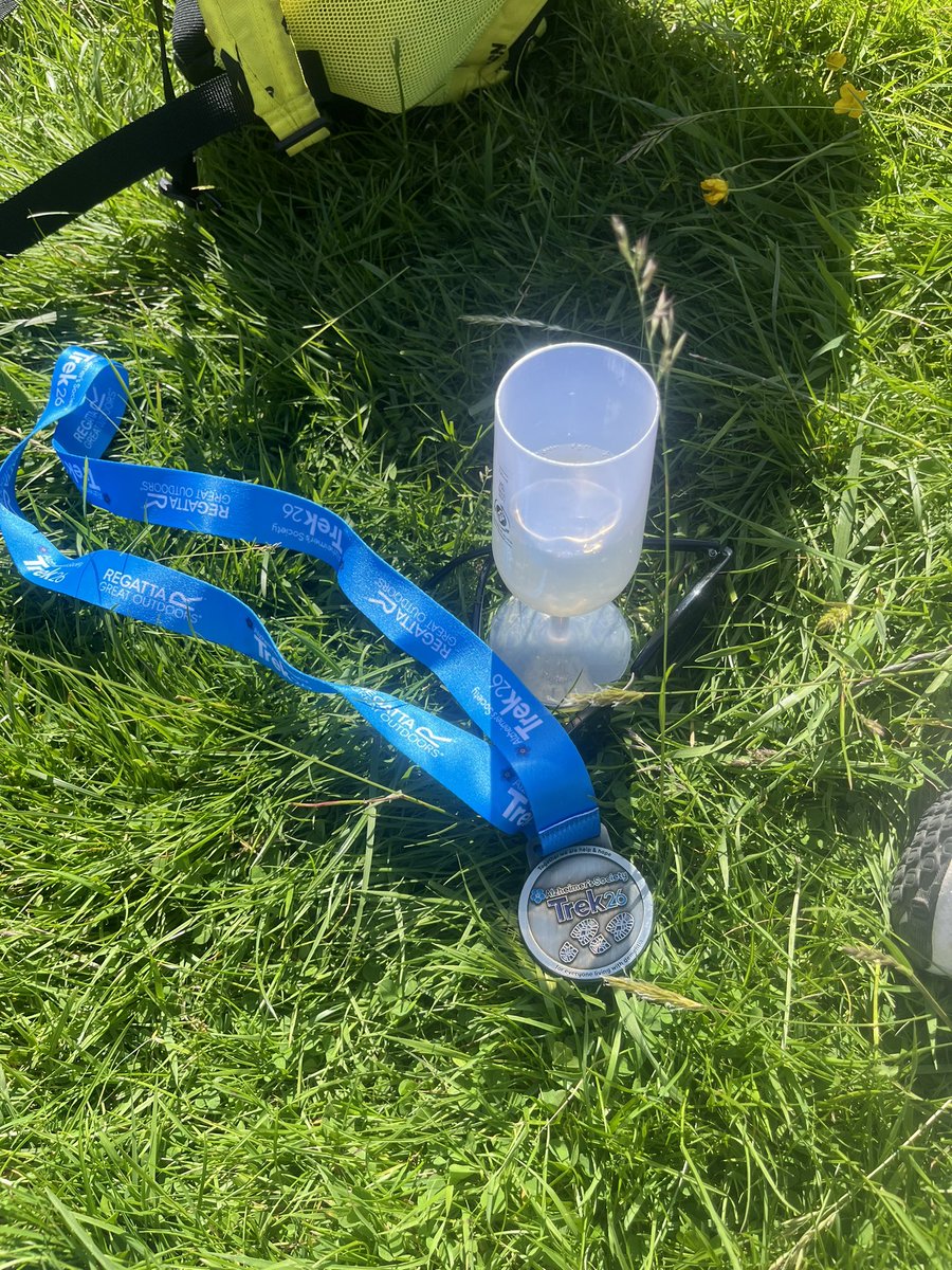 What.a.week! A wedding in the hills of Donegal to a trek in the peaks of the Lake District 🩷🩵