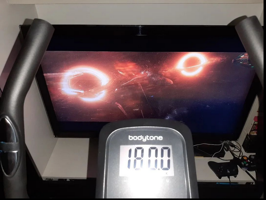 ShiryuGL's tweet photo. Week 3: 70 km.
Total: 180 km.
#staticbike #fitness #startrekdiscovery https://t.co/C3izNqZnd2