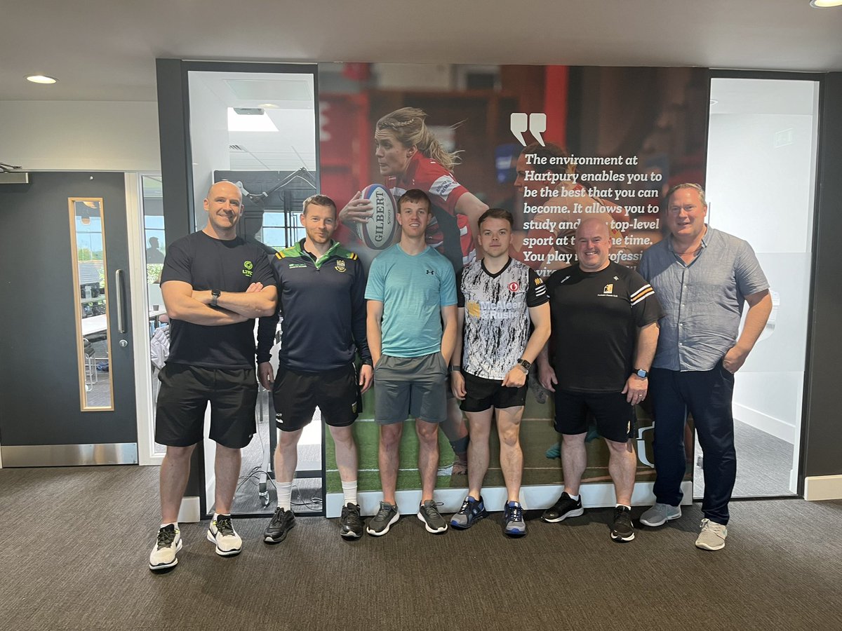 Great to see influential people from the Gaelic Games community at the <a href="/ltadnetwork/">LTAD Network</a> conference. Thanks for organising <a href="/jamesbaker_8/">James Baker</a> - great to reconnect with <a href="/fionnfitzgerald/">Fionn Fitzgerald</a> and <a href="/SeanKellyGAA/">Seán Kelly</a> and make new connections.