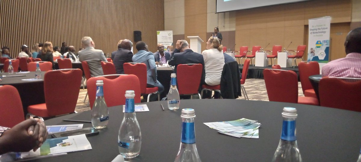 Uwihangany57246's tweet photo. I was privileged to attend the e-learning Africa conference held at Kigali Convention center #kcc . Rwanda #biomex certificate program was launched with the aim "be a pioneer in shaping the future of biotechnology in Rwanda". This goes hand-in-hand with #pharmaindustry. https://t.co/coofdBq77P