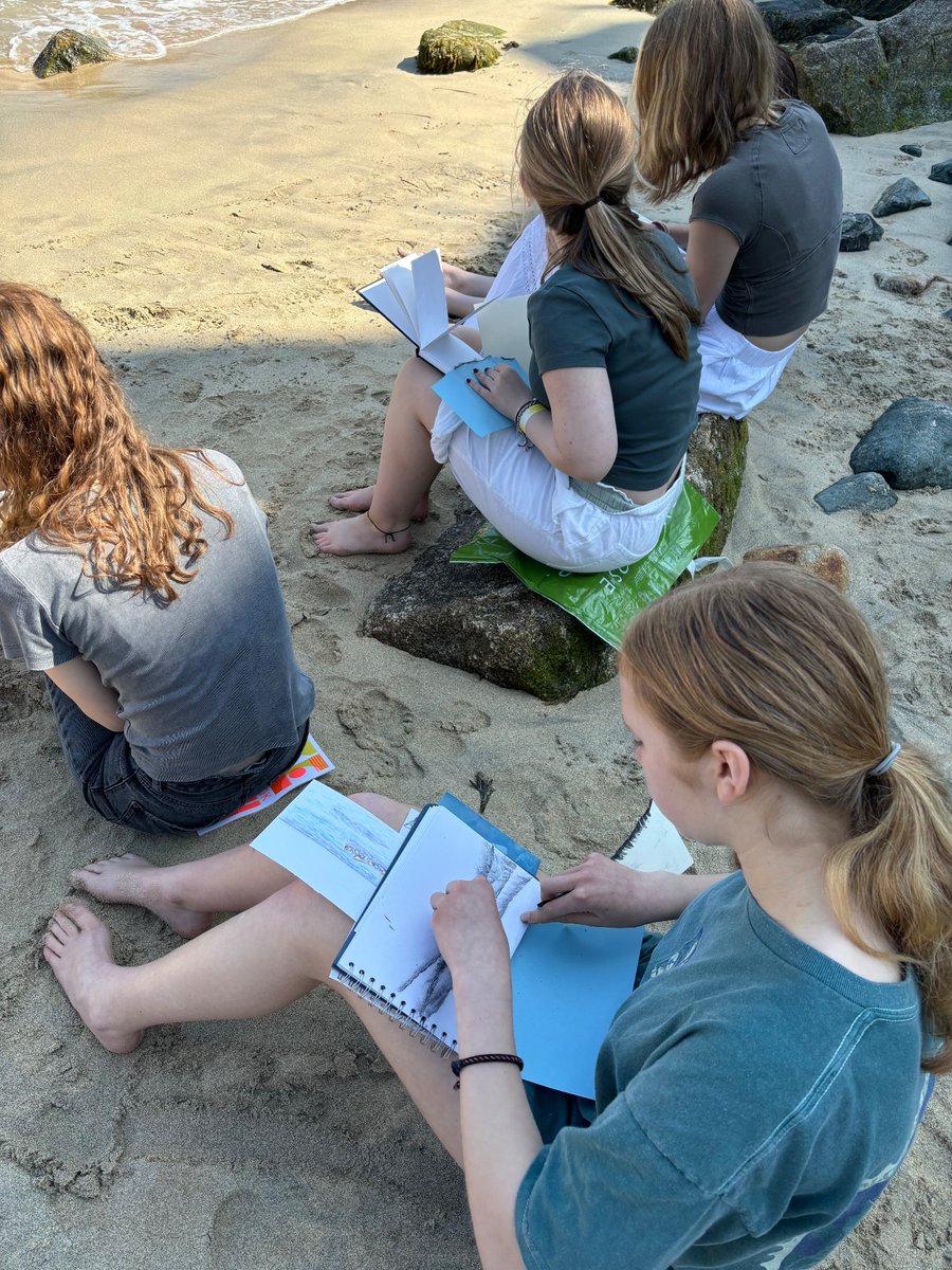 RLSartists's tweet photo. Sketching on the beach https://t.co/N1ayLDKN9v
