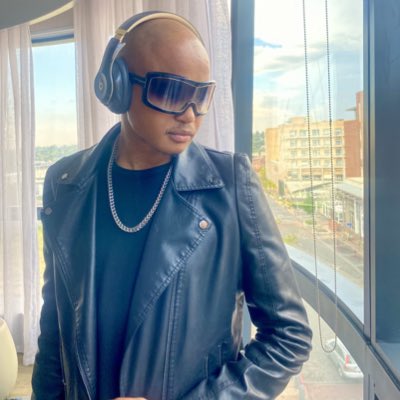Milton_mhd's tweet photo. #NewProfilePic https://t.co/wiF6guIgLZ