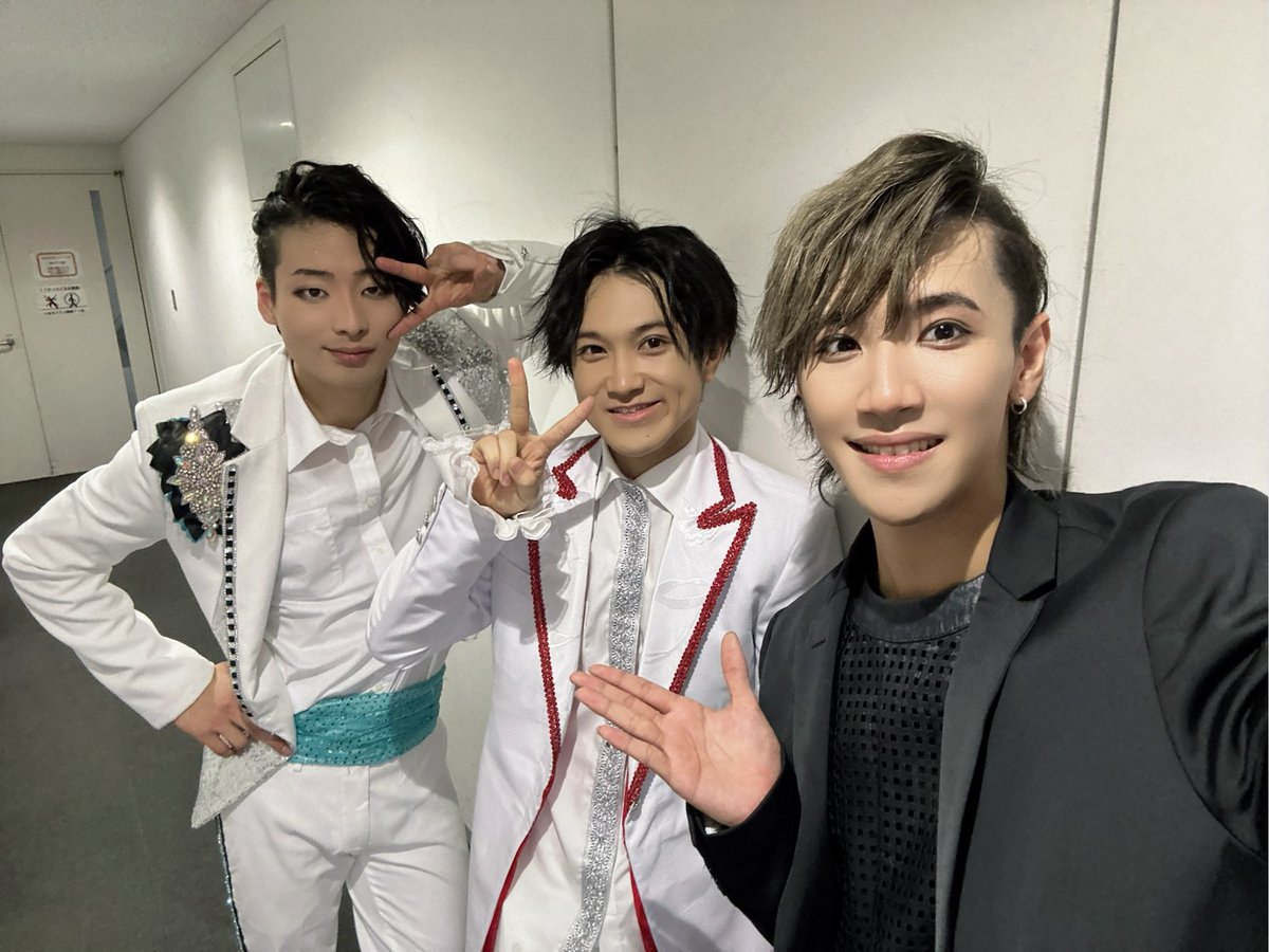 shun_act's tweet photo. #SHAKES2024

大阪千秋楽、A,B共に無事終演しました、ご来場誠にありがとうございました！

大阪での公演があっという間すぎて毎日充実してるなぁって。。。
この作品がどんどん好きになってます！
毎日挑戦があって、それをお客様と一緒に共有してる感じがたまりません！

次は名古屋！
頑張るぞー！ https://t.co/0bZp8wPmmA
