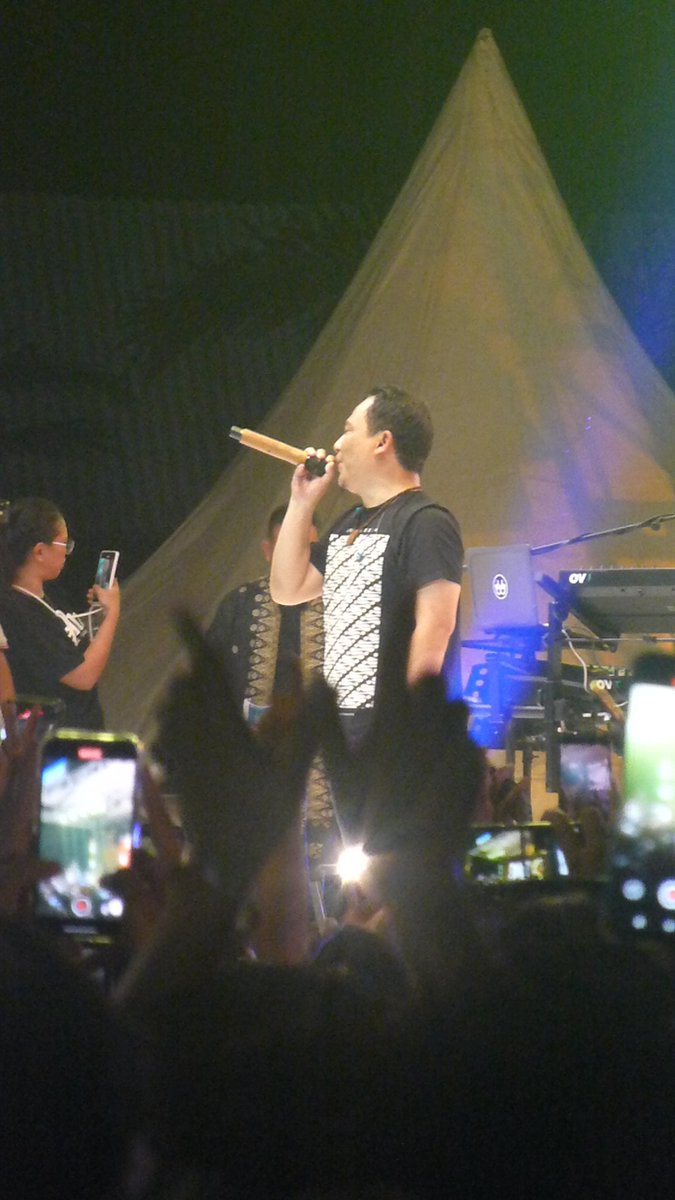 AbAzKu's tweet image. Akhirnya kesampaian nonton idola 
#waliband