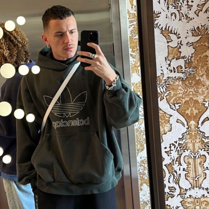 Roman posted! 

‼️‼️‼️