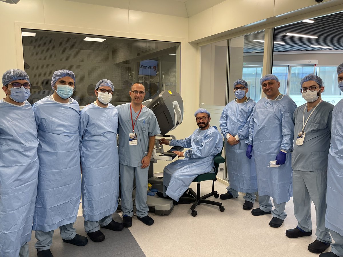 erdemcanda's tweet photo. Today, we had a wonderful course at @RMKAIMES Training Center in Istanbul!

1.Lap training box EBLUS
2.Lap porcine model PN &amp; nephrectomy using Baxter
Hemopatch &amp; Floseal &amp; @ConMedAirSeal 
3.Da Vinci basic course 

Thanks to all participants!
@YasarYozgok 
@urodrya 
@turkurolap https://t.co/e83evjsfga