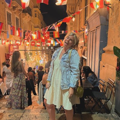 AimsNewman's tweet photo. #NewProfilePic https://t.co/9RGx39tviR
