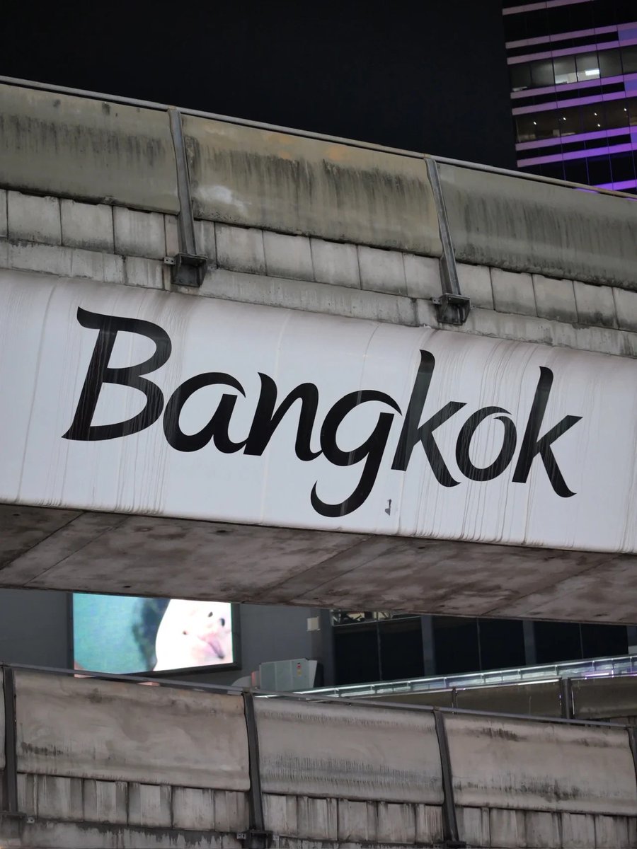 jangsu_exist's tweet photo. When have some coincidences❤️‍🩹, it reminds me of the beautiful places in Bangkok🥺🇹🇭 https://t.co/RP61K2pnV7
