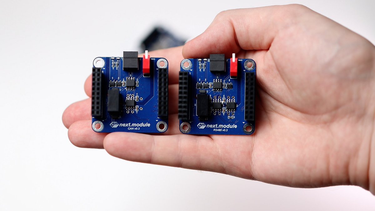 next.module tweet media