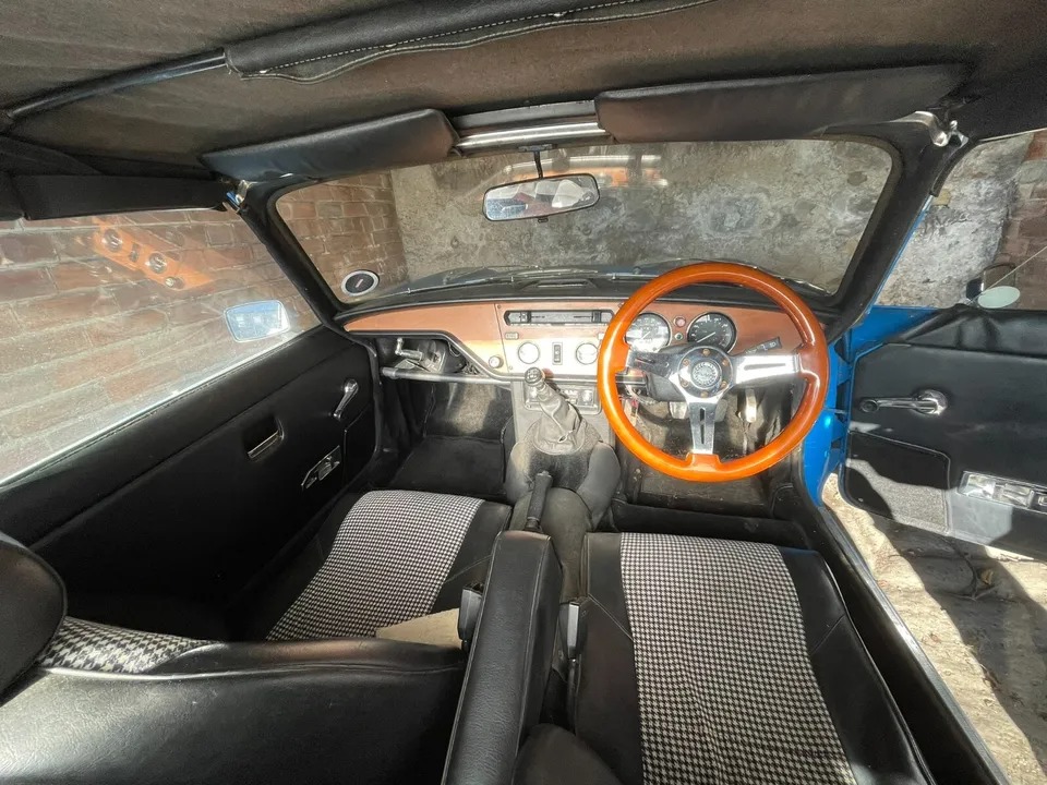BarnFindsUK's tweet photo. Ad: 1979 Triumph Spitfire 1500 - "Will need trailering away due to old fuel in the system"
On eBay here -->> https://t.co/r7bxrYolLT
#TriumphSpitfire1500 #ClassicCarForSale #CarRestoration #ClassicCarCommunity #TriumphCar #ClassicCarAuction https://t.co/pzRz02CNZx