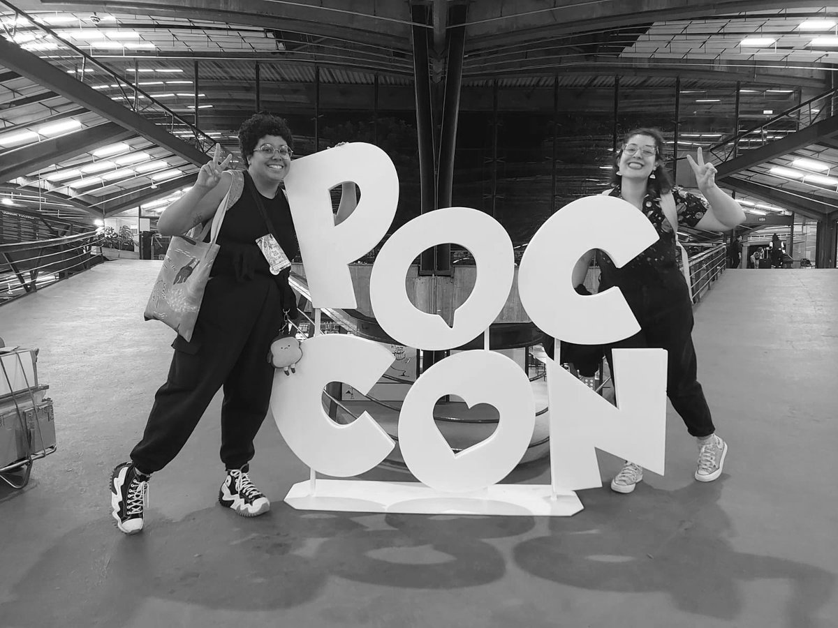 joananpms's tweet photo. geeeenteee!!! a Poc Con foi TUUUUDOOO! Foi um prazer enorme estar na mesa da @breezespacegirl e conhecer taaaanta gente incrível. amo demais o povo animado (e desanimado). Que forma linda de começar o nosso mês! 🩷💜💙 https://t.co/8on5gBnc5q