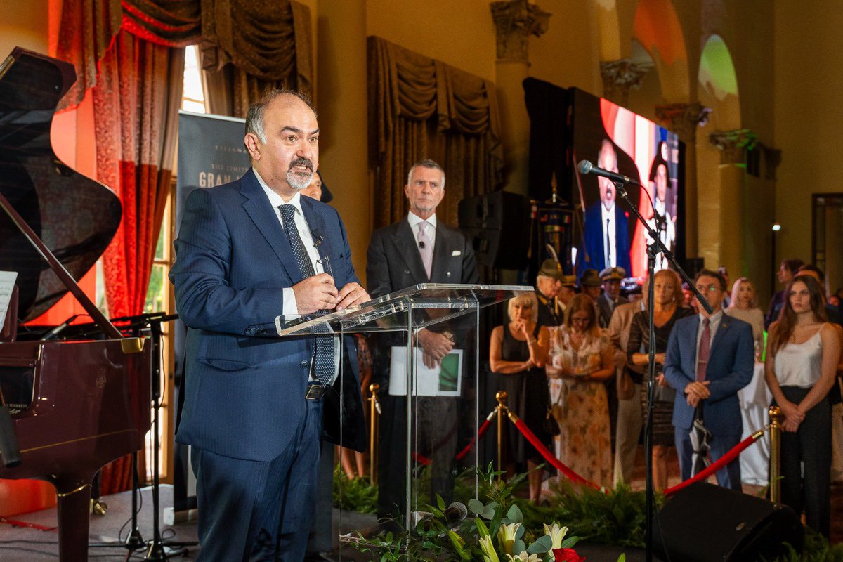ItalyinMIA's tweet photo. 🇮🇹🇮🇹🇮🇹🤝🇺🇸🇺🇸🇺🇸 What an amazing celebration of the Italian National Day in Miami!!! 🤩Heartfelt thanks to all friends of Italy who joined us to celebrate the values of our Constitution in a memorable event. #Festadellarepubblica 2024 #MAECI #ItalyinUS https://t.co/kjI7E9toZo
