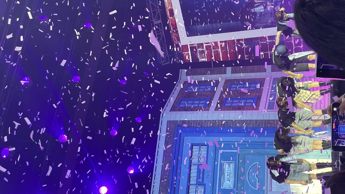 1uv810's tweet photo. 가족넥스트도어🥺🩷 https://t.co/ow4WWV4O0d
