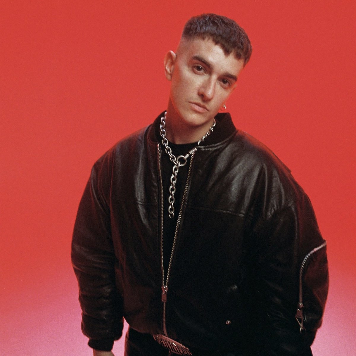 1 añito de CASANOVA 🎂 gracias d corazon a todxs ls que habéis formado parte d ello 🌹🫂 hoy a las 21h os tengo una sorpresa