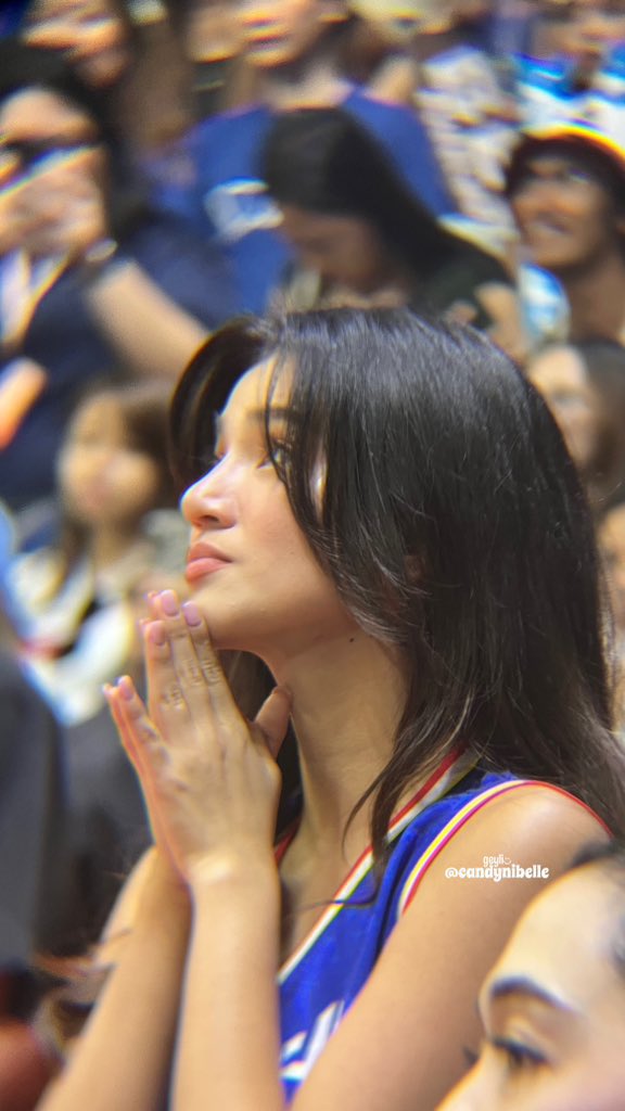 dnbleflms's tweet photo. What are two pictures that guve off the same energy? HAHAHAHAHHAHA AYOKONA

GAME ON DONNY

#BringItOnDONBELLE | #DonBelle
#DONNYOurBestPlayer | #DonnyPangilinan https://t.co/7HSOojFGpO