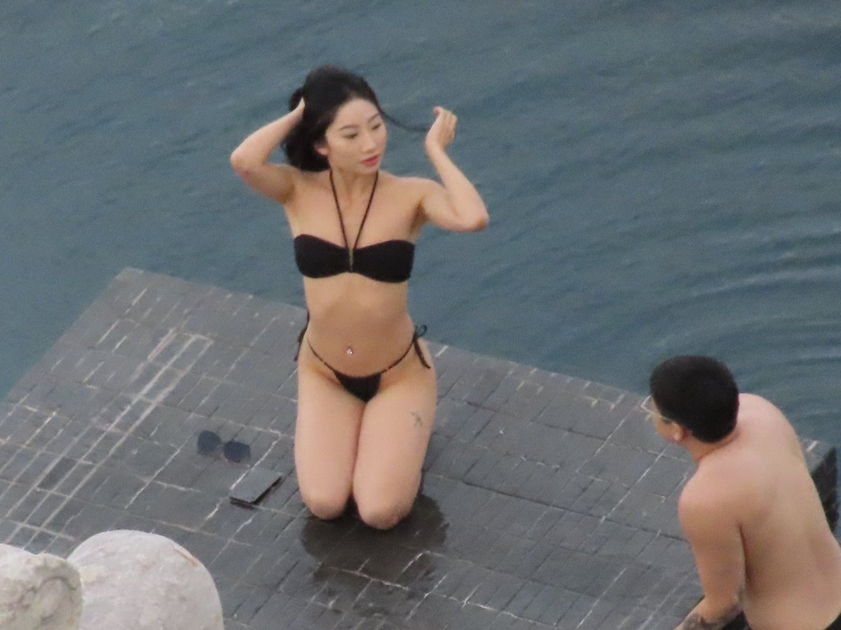 查尔罗斯圣 tweet media