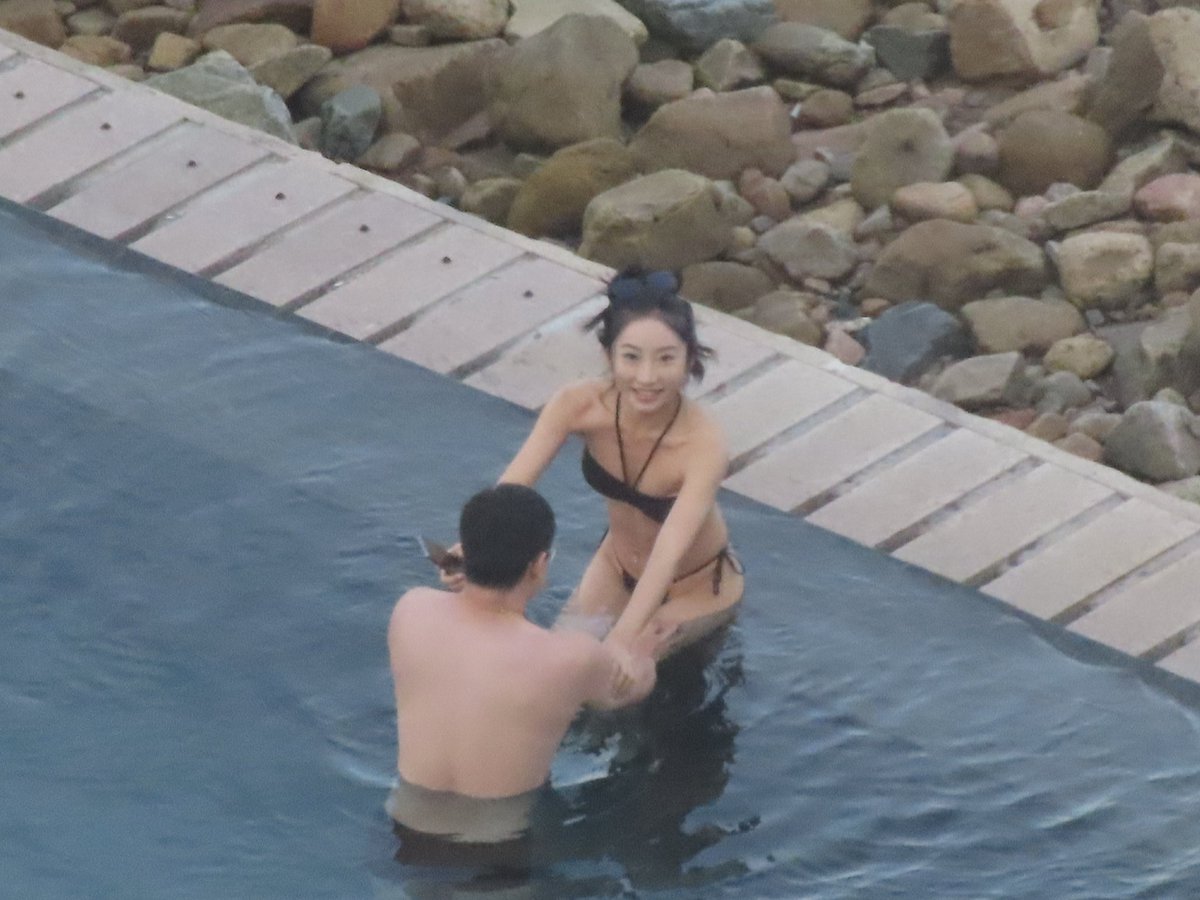 查尔罗斯圣 tweet media