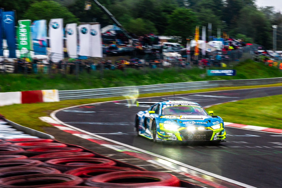 GTendurance_'s tweet photo. The shortest #24hNBr ever is 🏁
🥇1️⃣6️⃣ @MiesChris @Rf99Feller #DennisMarschall #FrankStippler
🥈9️⃣1️⃣1️⃣ @VanthoorLaurens @AyhancanGuven @kevinestre @ThomasPreining1
🥉7️⃣2️⃣ @DanHarperRacing @WeertsCharles #MaxHesse
📸 @chrisfrays
@SchererSportPHX @manthey_racing @24hNBR https://t.co/QEtHuSiHWk