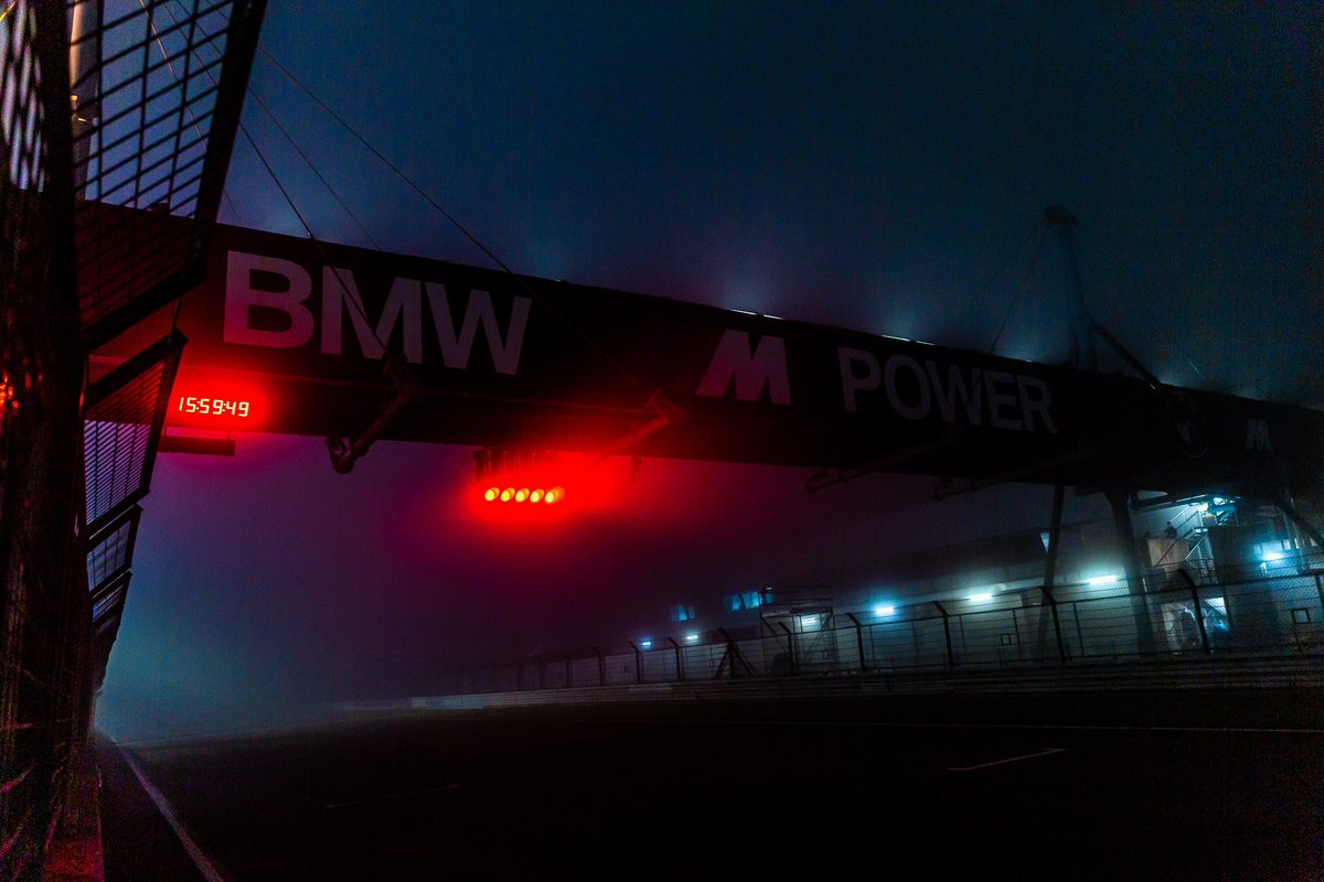 GTendurance_'s tweet photo. The shortest #24hNBr ever is 🏁
🥇1️⃣6️⃣ @MiesChris @Rf99Feller #DennisMarschall #FrankStippler
🥈9️⃣1️⃣1️⃣ @VanthoorLaurens @AyhancanGuven @kevinestre @ThomasPreining1
🥉7️⃣2️⃣ @DanHarperRacing @WeertsCharles #MaxHesse
📸 @chrisfrays
@SchererSportPHX @manthey_racing @24hNBR https://t.co/QEtHuSiHWk