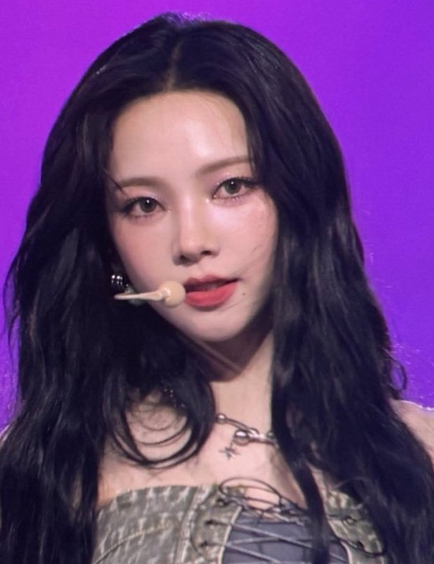 YOSHRINA00's tweet photo. K-WAVE! https://t.co/SESSjOLMzj