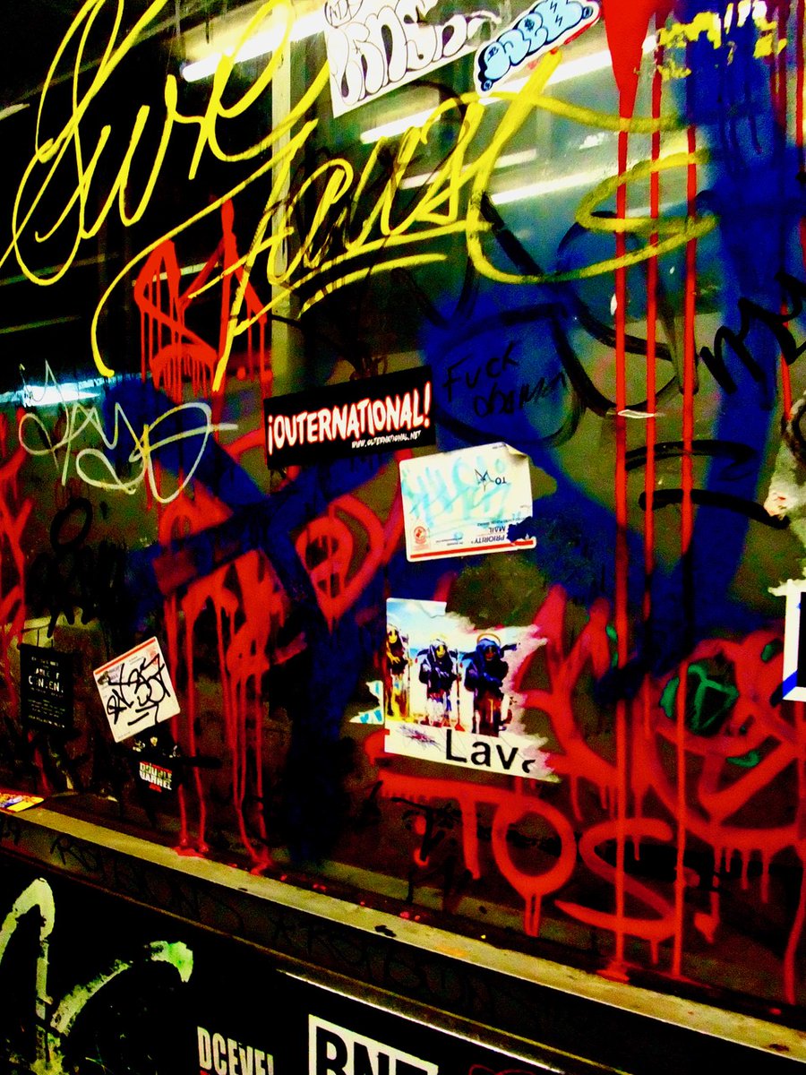 [Back to the Street // Photo exhibition at X]

Graffiti at the west 4th street station

#BackToTheStreet : No.038
Greenwich Village, NYC
Photo by ©Gh0stWasMe
all rights reserved

#Graffiti #GreenwichVillage #NewYork
#WashingtonSquareStation #NYC
#streetphotography #写真