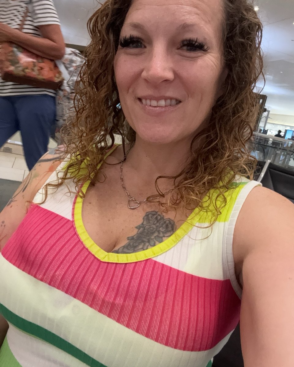 broncocutie's tweet photo. Going to the beach in this today. What do you think? Comment below ;)
#BroncoCutieVibes
#MidwestMagic
#EastCoastEscapes
#OceanBliss
#SunkissedBeauty
#ThighsForDays
#ThickAndProud
#BootyGoals
#MatureElegance
#GymFitLife
#BrunetteBombshell
#CurlyHairDontCare
#BlueEyesEnvy https://t.co/vilXgVJLhK