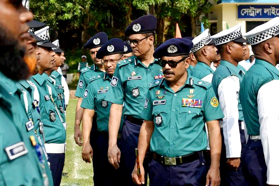 চট্টগ্রাম মেট্রোপলিটন পুলিশের গ্র‍্যান্ড মাস্টার প্যারেড অনুষ্ঠিত