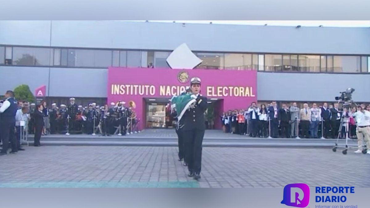 INE da el banderazo de salida para esta jornada histórica
Alrededor de las 7 de la mañana inició la ceremonia a la bandera que marca el arranque de la Jornada electoral
Leer nota: bit.ly/3RbscAj
Redacción: Patricia Retana 
#Hoy #Mexico #Elecciones2024 #JornadaElectoral