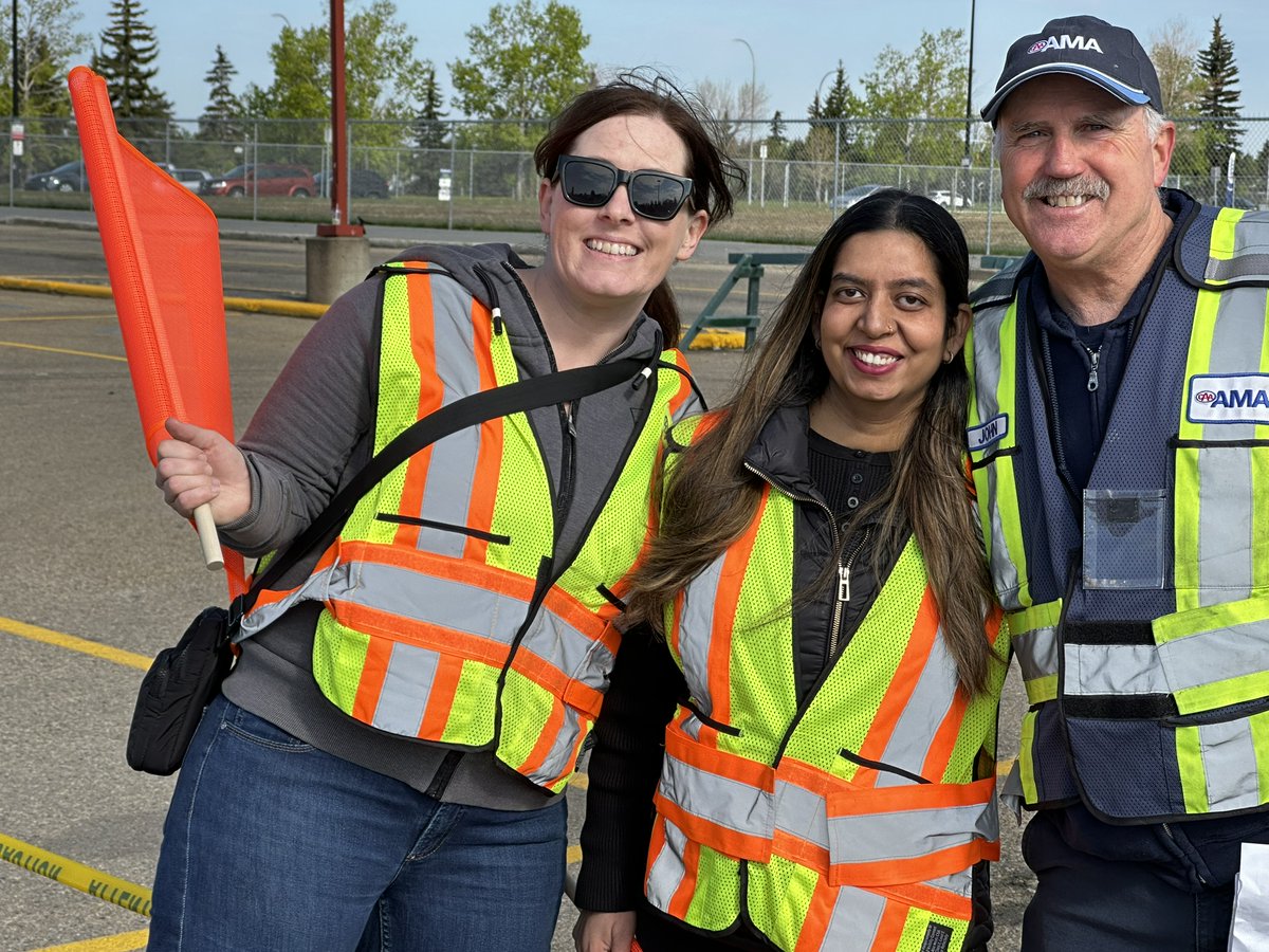 yegfoodbank's tweet photo. Our thanks to everyone who stopped in at these events and to our friends at AMA for helping us help others. Thank YOU! #yeg #edmonton #yegfoodbank #feedyeg #FillOurFleet @AMAcommunity https://t.co/8iL4twY7lU
