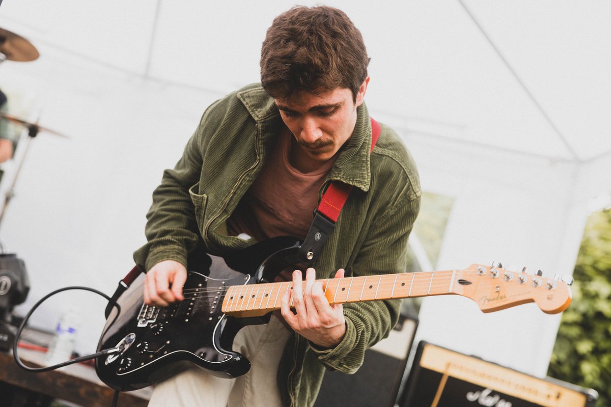 Kick Pistol tweet media