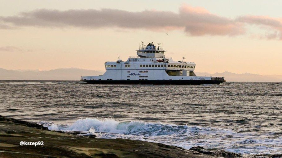 Good morning, West Coast! 🌞☕

Need assistance with your Sunday travels? Tweet us @BCFerries. 🛳️⚓

Find our #CurrentConditions here 👉 ow.ly/HhB650QsSi9 ^cm