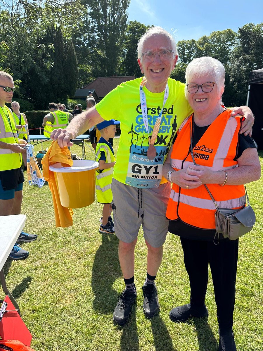 I was pleased to complete todays #OrstedGreatGrimsby10K, and  run in aid of the Mayor's Charities. As usual it was great atmosphere and as usual thanks for all your support and donations.  You can still support us by donating at justgiving.com/crowdfunding/M…