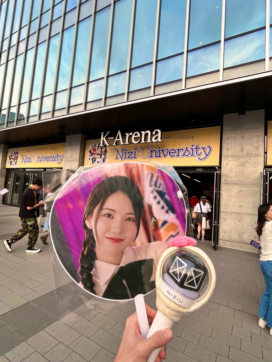 WITH_AA_620's tweet photo. 横浜ファンミーティング楽しすぎた‼️
改めてみんな可愛かった🌈

#AYAKA  #NiziU #ニジュー #니쥬 #WithU
#NiziU_fanmeeting #NiziUniversity https://t.co/JGc7vE4ukR