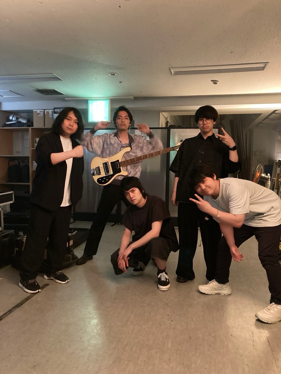 bbhf_tw's tweet photo. Thank you, Osaka!
BBHF Tour 2024
HERE COMES THE ICY DRAUGR
2024.6.2 at Big Cat
Bass
@Yohey_K_Bass
All-round player
@okzk_bass
最高に楽しい夜をありがとう!
心から最強のオーディエンスでした💯
次はツアーファイナル!
東京でお会いしましょう🪦💀🩶
#BBHF #ドラウグの回帰 #HCTID https://t.co/MWDg3nAIFS