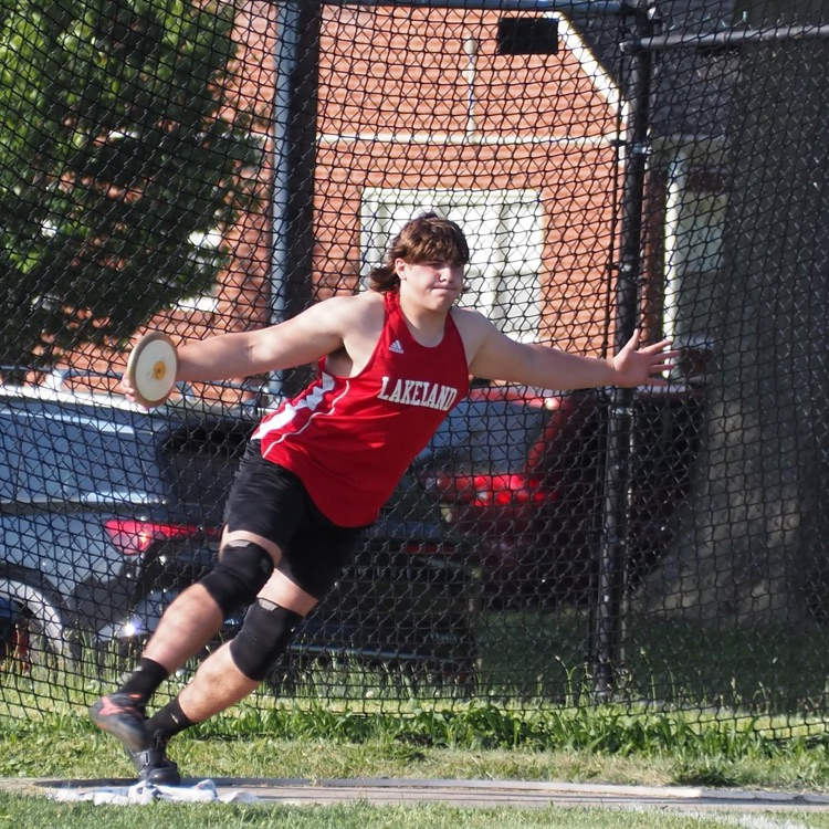 LRHSNJ's tweet photo. Our Lakeland Track Team had some amazing performances at the State Sectional Championships and have 13 athletes moving on to the Group Championships! https://t.co/vp3ten61VC