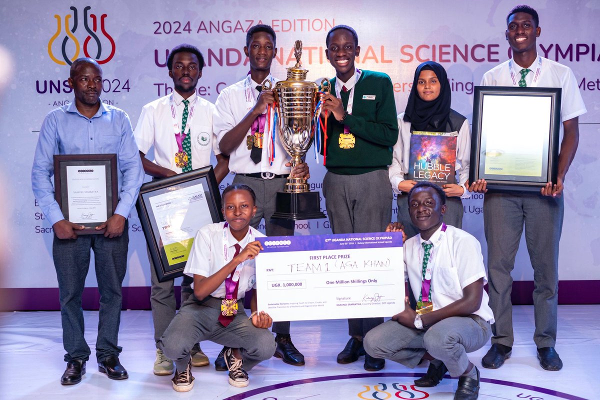 sofuganda_'s tweet photo. Aga Khan National School are crowned Champions of the 07th Uganda National Science Olympiad 🎊. Gayaza High School took second place, and Namilyango College third place. Congratulations to the teams 👏. https://t.co/WguI5JsIYR