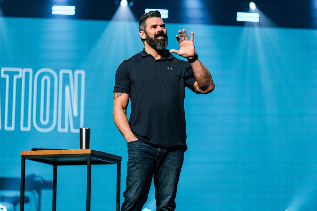 The tragedy of the New Testament is that the people knew the
truth in their heads didn’t trust Jesus in their hearts.

Join us as we worship and hear Pastor @rgallaty share a message from God's Word. ➡️ bit.ly/3goBPXE