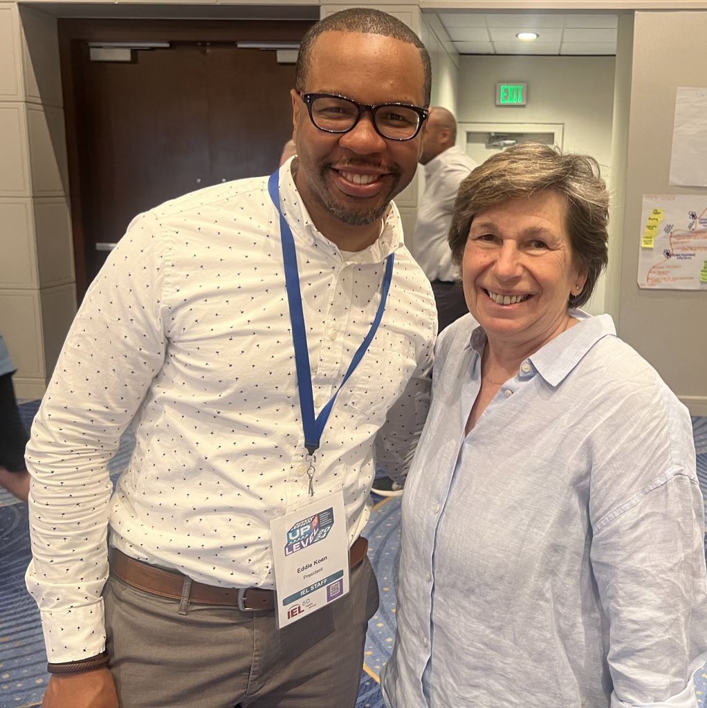 rweingarten's tweet photo. Community Schools are #RealSolutions for kids and communities! It was wonderful talking to @aftunion members and leaders and their district and community partners at our Community Schools Intensive this week. https://t.co/XJnbu9H0GS