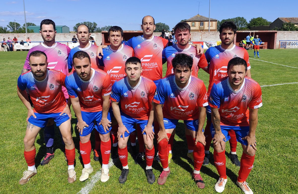 cdvillada1's tweet photo. ¡¡Final en el Municipal!!
CD Villada 5-4 CDF San Antonio 
⚽ Macho
⚽ Alex
⚽ Marcos Cuesta 
⚽⚽ Kampe

Nos aupamos al segundo puesto en la clasificación.
Una jornada por delante 👏👏

Gracias afición 🧣 Un año más dando ambiente y colorido al Municipal y provincia ♥️💙 https://t.co/gln73hZxxf