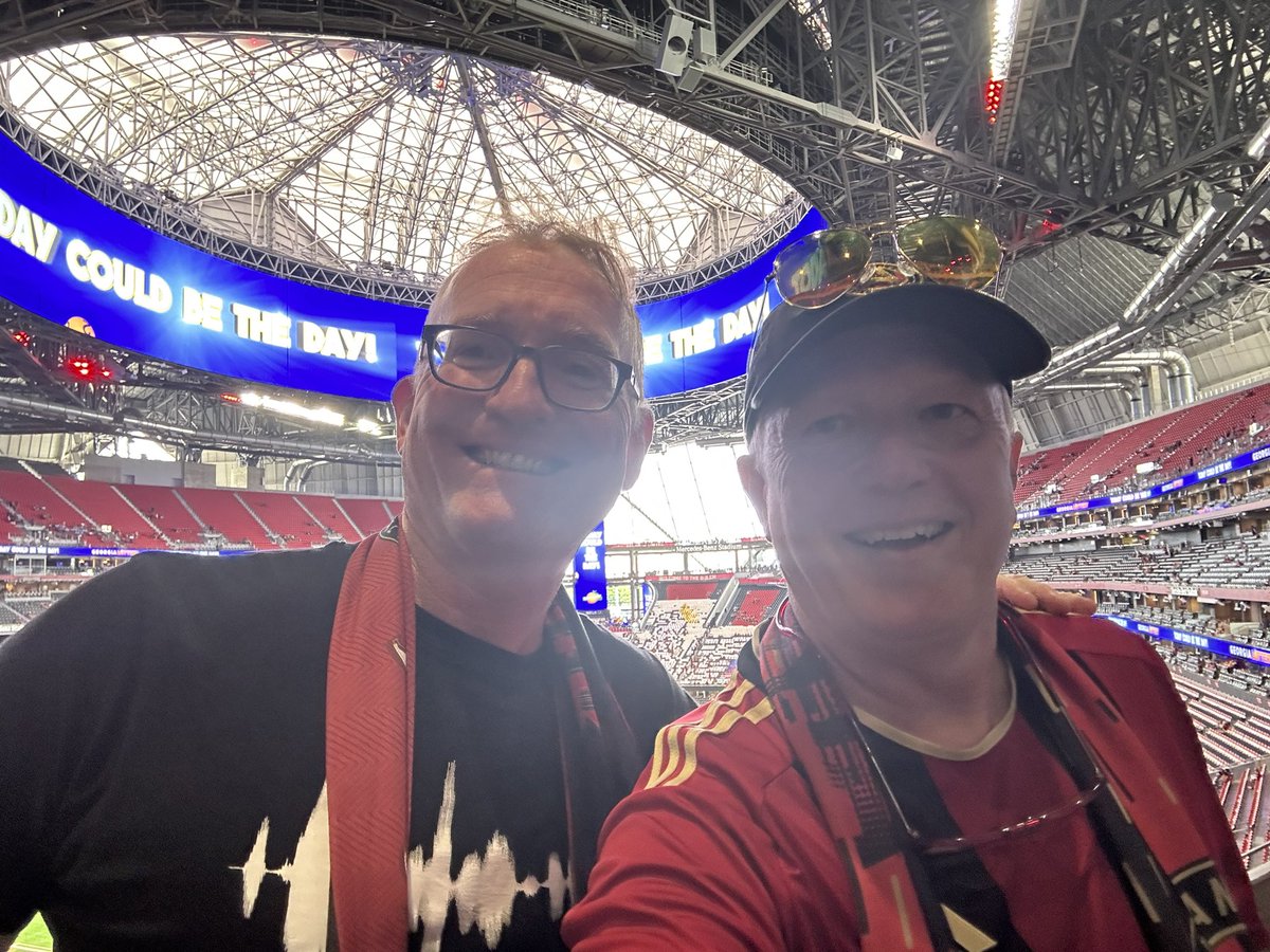 keithingramkw's tweet photo. #uniteandconquer
#atlutd
 First match fan  with season ticket holder ! https://t.co/2AAfERIm3k